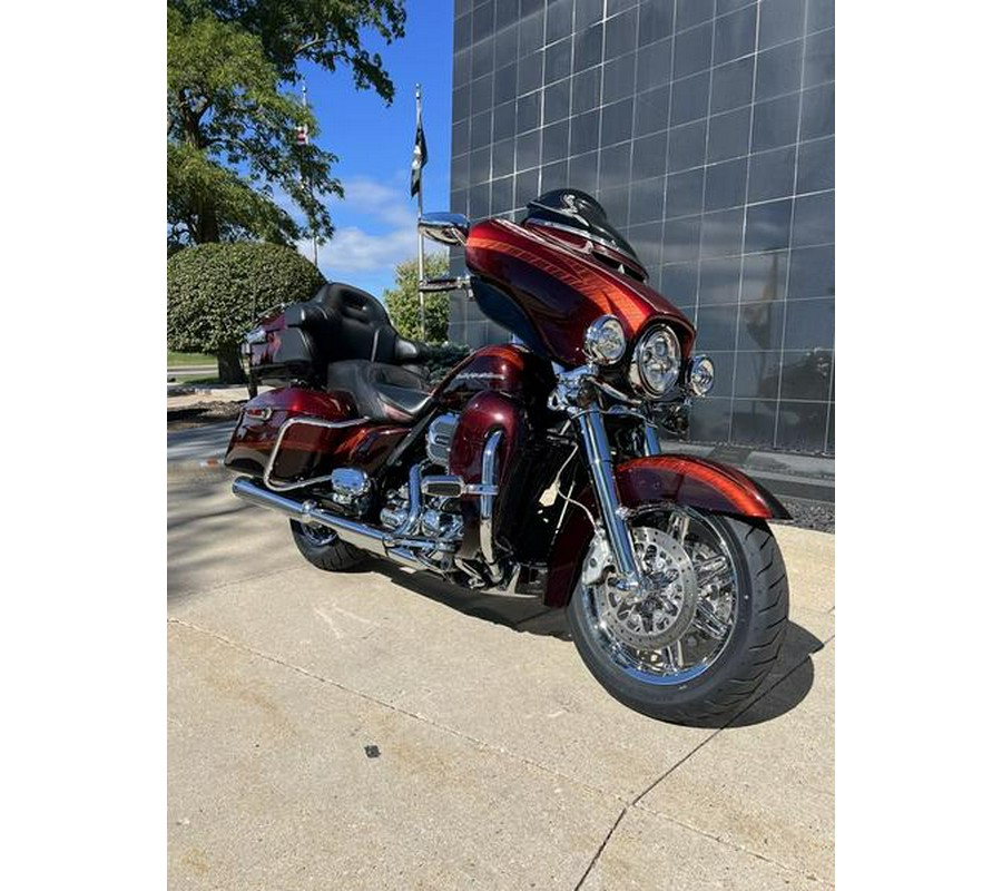 2014 Harley-Davidson® FLHTKSE - CVO™ Limited