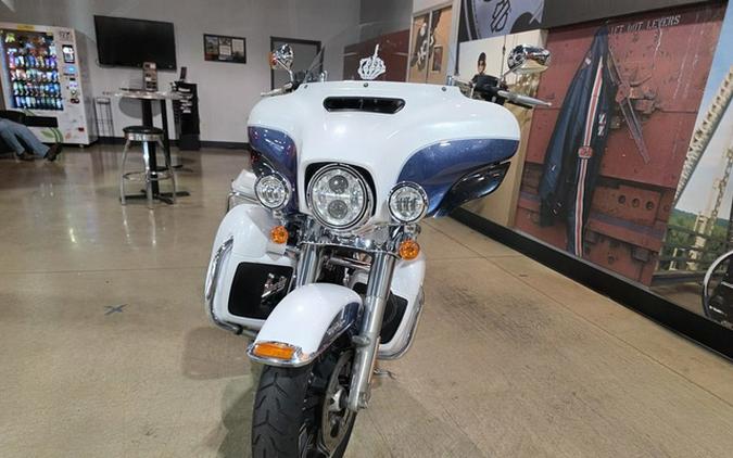 2015 Harley-Davidson FLHTCU - Electra Glide Ultra Classic