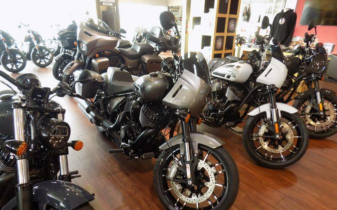 2025 Indian Motorcycle® Sport Chief RT Heavy Metal