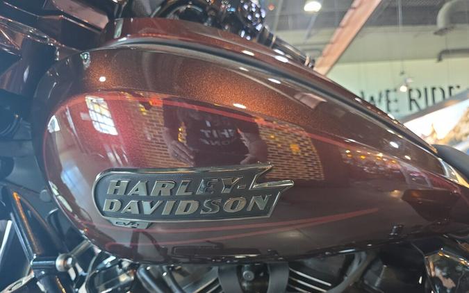 2024 Harley-Davidson® CVO™ Street Glide® FLHXSE