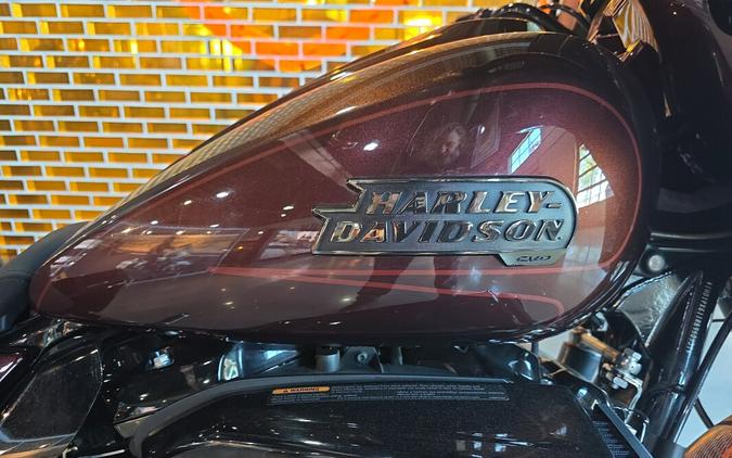 2024 Harley-Davidson® CVO™ Street Glide® FLHXSE