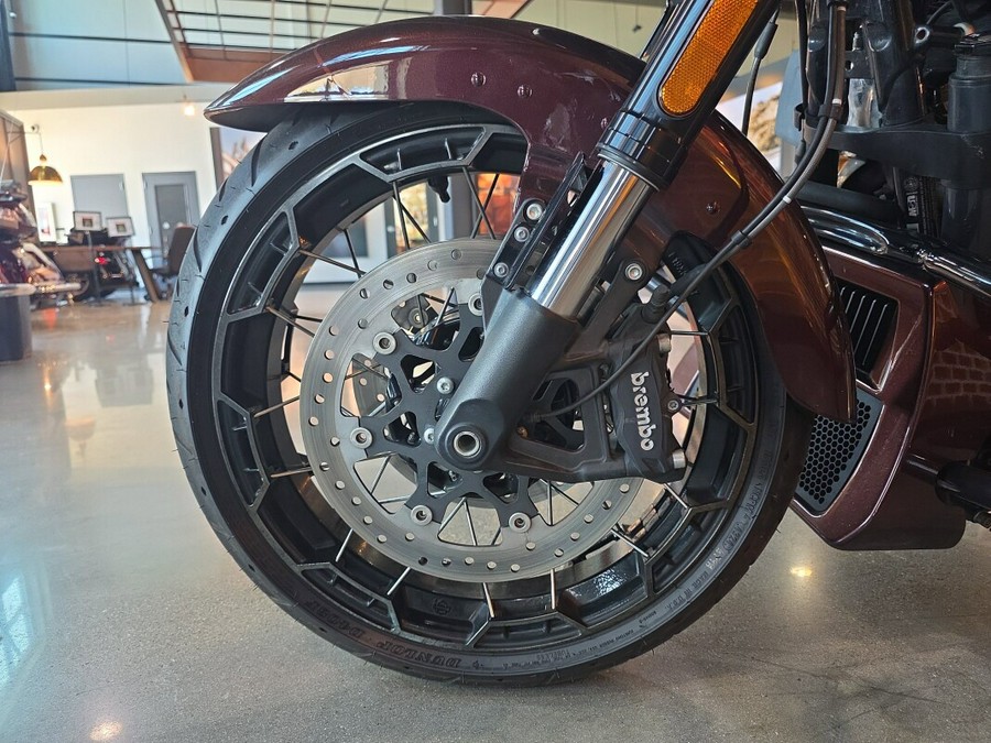 2024 Harley-Davidson® CVO™ Street Glide® FLHXSE