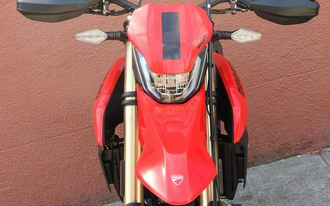 2024 Ducati Hypermotard 698 Mono Red