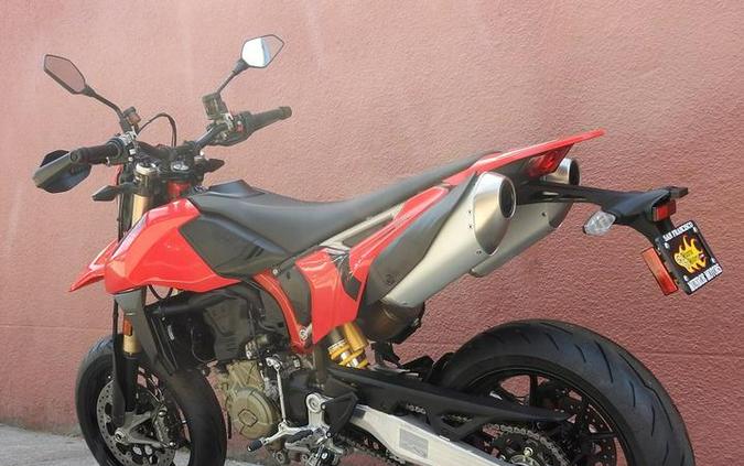 2024 Ducati Hypermotard 698 Mono Red