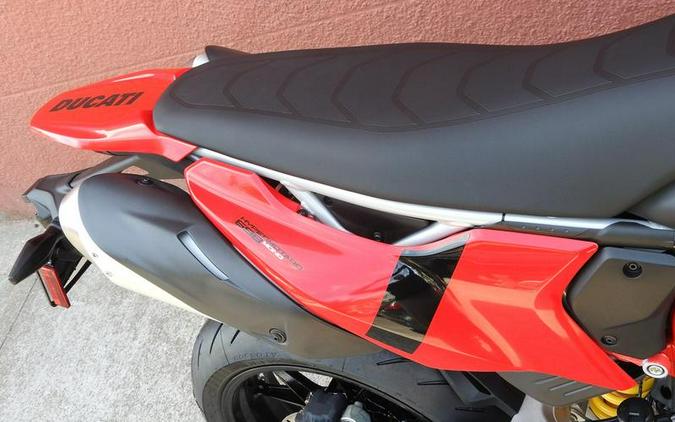 2024 Ducati Hypermotard 698 Mono Red