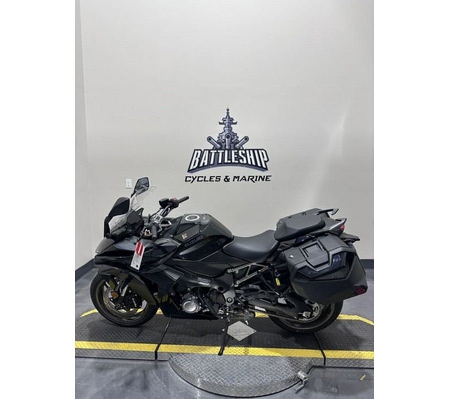 2024 Suzuki GSX-S1000GT Plus