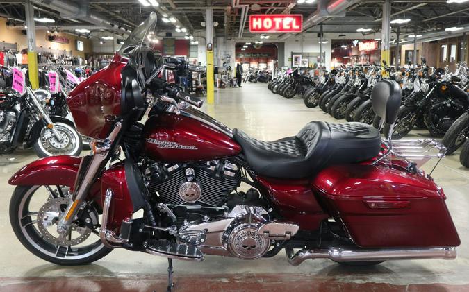 2017 Harley-Davidson Street Glide®