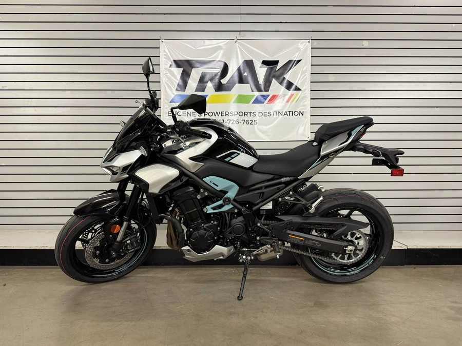 2025 Kawasaki Z900 ABS