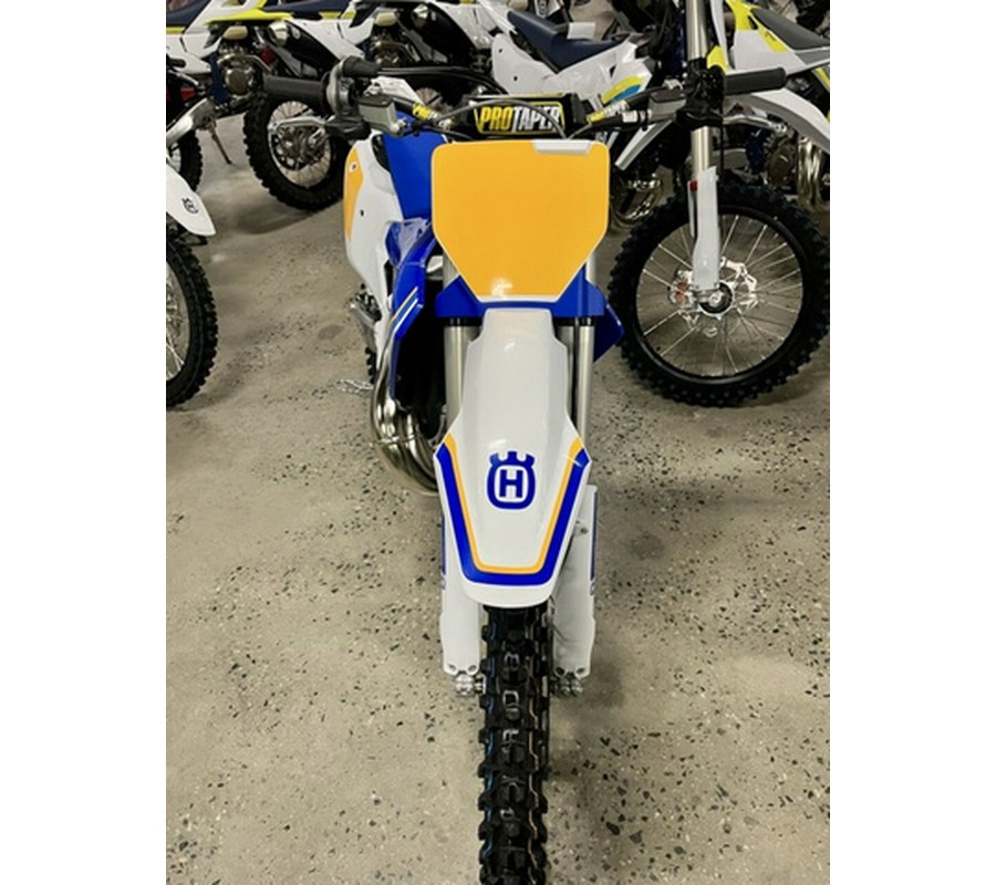 2025 Husqvarna TC 300 Heritage