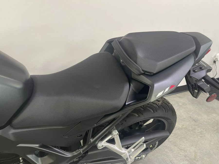 2025 Honda® CB750 Hornet