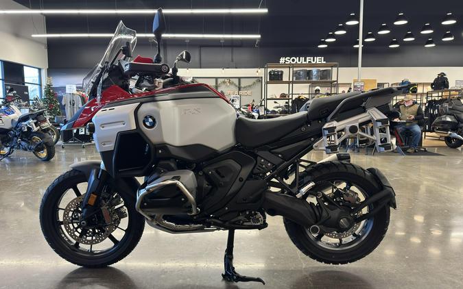 2026 BMW R 1300 GS Adventure - RACING RED