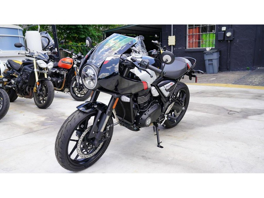 2026 Triumph Thruxton 400