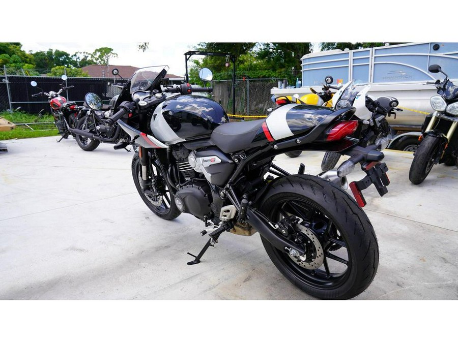 2026 Triumph Thruxton 400