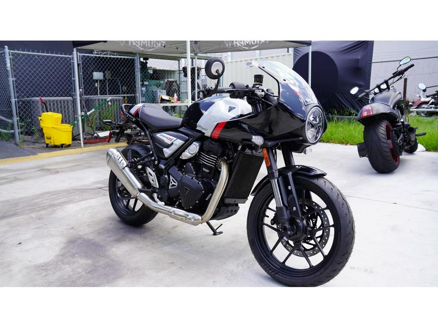 2026 Triumph Thruxton 400