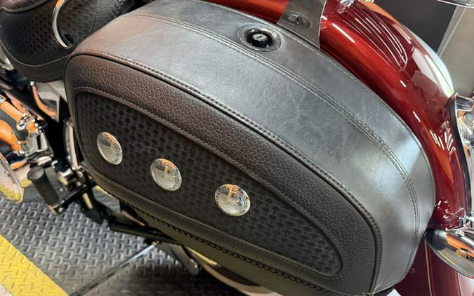2009 Harley-Davidson Softail FLSTN - Deluxe