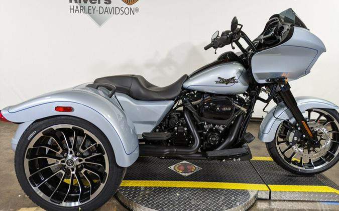 2024 Harley-Davidson Road Glide 3 Atlas Silver Metallic