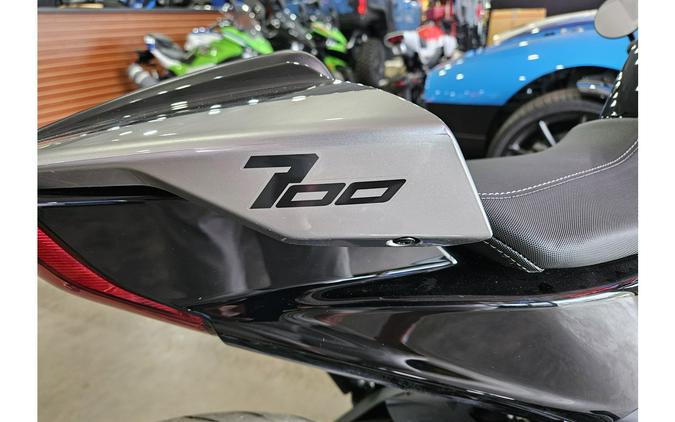 2024 CFMOTO 700CL-X SPORT