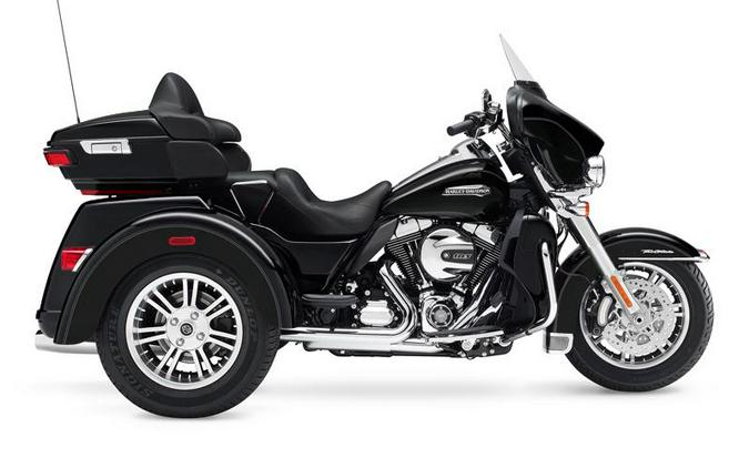 2016 Harley-Davidson® FLHTCUTG - Tri Glide® Ultra