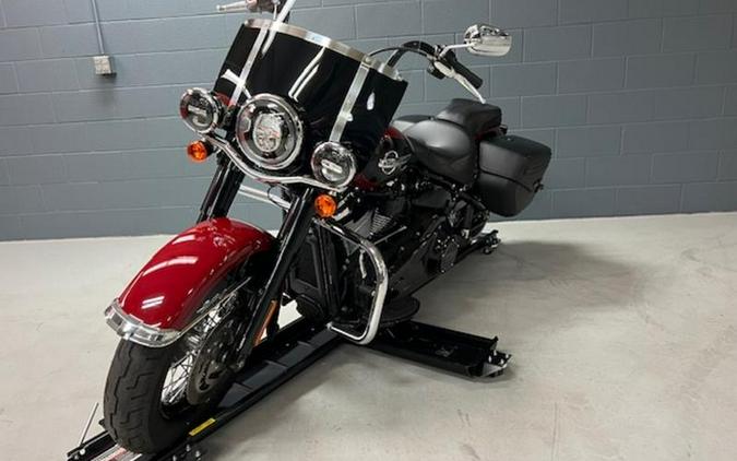 2020 Harley-Davidson® FLHCS - Heritage Classic 114