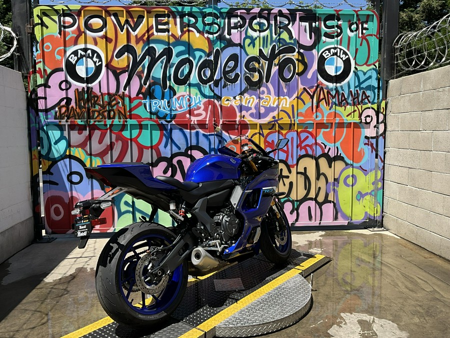 2025 Yamaha YZF-R7