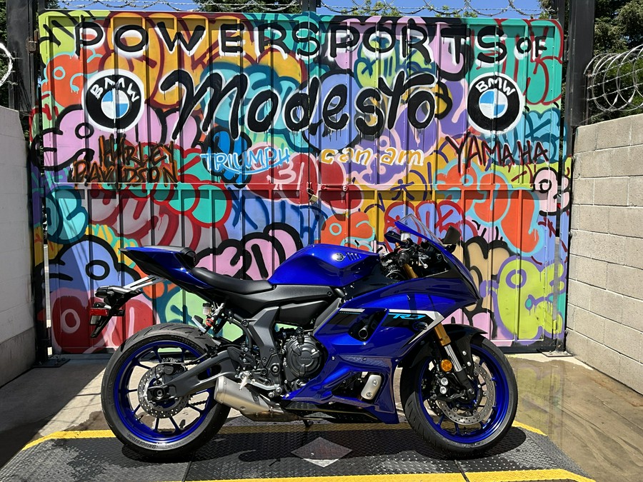 2025 Yamaha YZF-R7