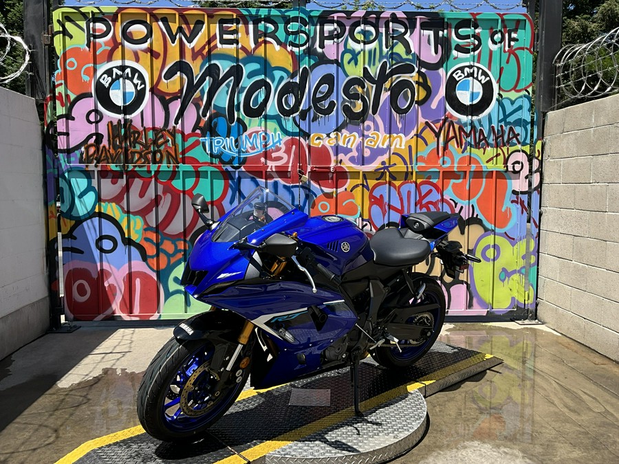 2025 Yamaha YZF-R7