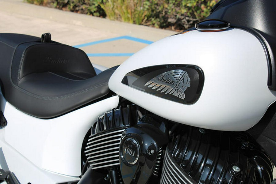 2026 Indian Motorcycle® Springfield ® Dark Horse® Ghost White Metallic Smoke