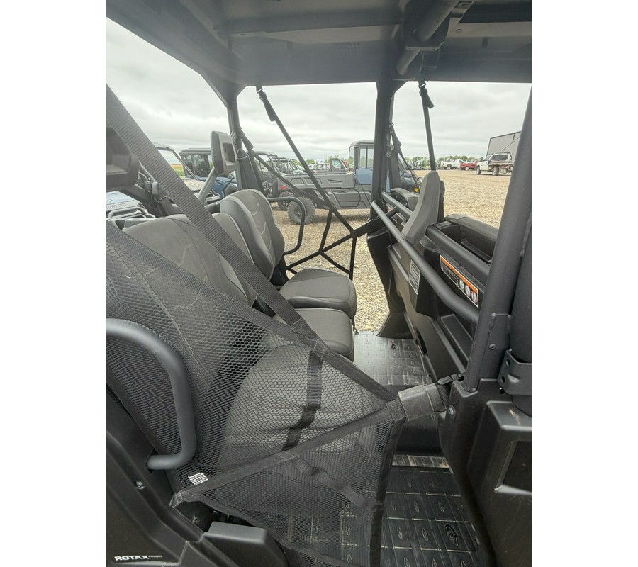 2026 Can-Am Defender MAX XT HD9