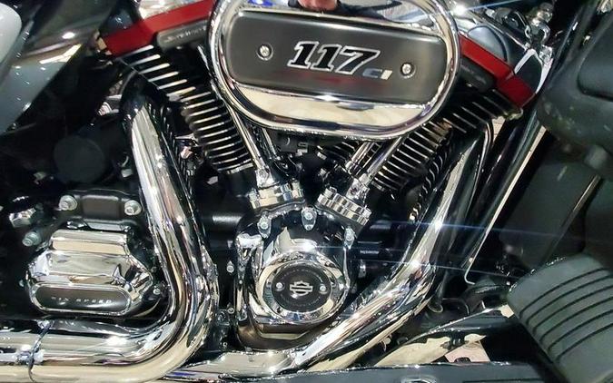 2020 Harley-Davidson® FLHTCUTGSE - CVO™ Tri Glide®