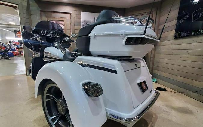 2020 Harley-Davidson® FLHTCUTGSE - CVO™ Tri Glide®