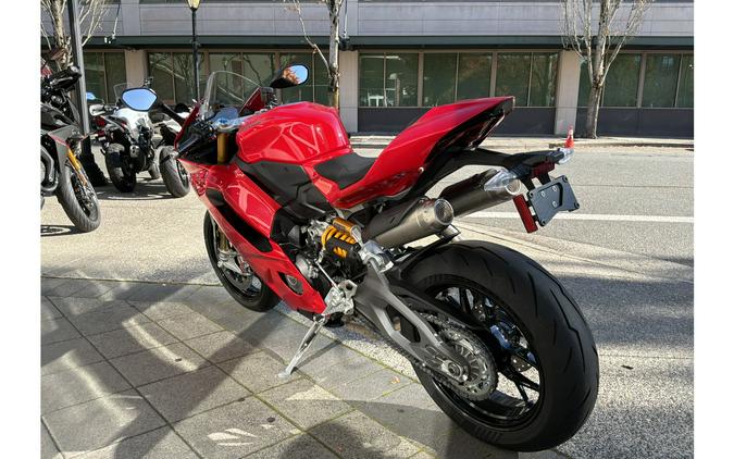 2027 Panigale V2 S - Ducati