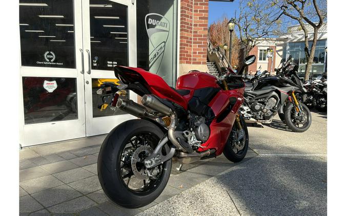 2027 Panigale V2 S - Ducati