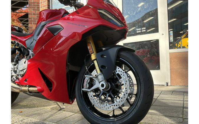 2027 Panigale V2 S - Ducati