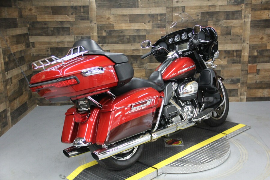 2018 Harley-Davidson Ultra Limited Wicked Red/Twisted Cherry