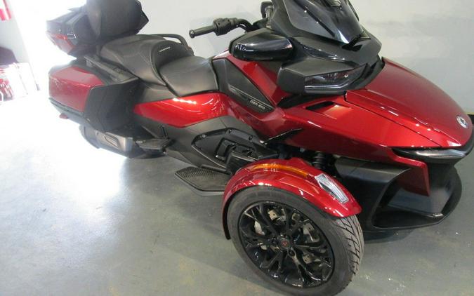 2021 Can-Am® Spyder® RT Limited Dark