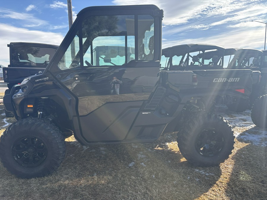 2026 Can-Am Defender XT CAB HD11
