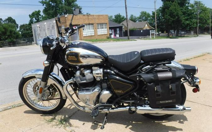 New 2026 Royal Enfield Classic 650 Motorcycle in Kansas City, MO
