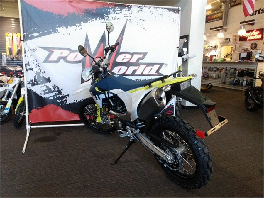 2024 Husqvarna Enduro 701