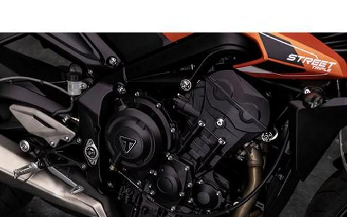 2025 Triumph Street Triple 765 R