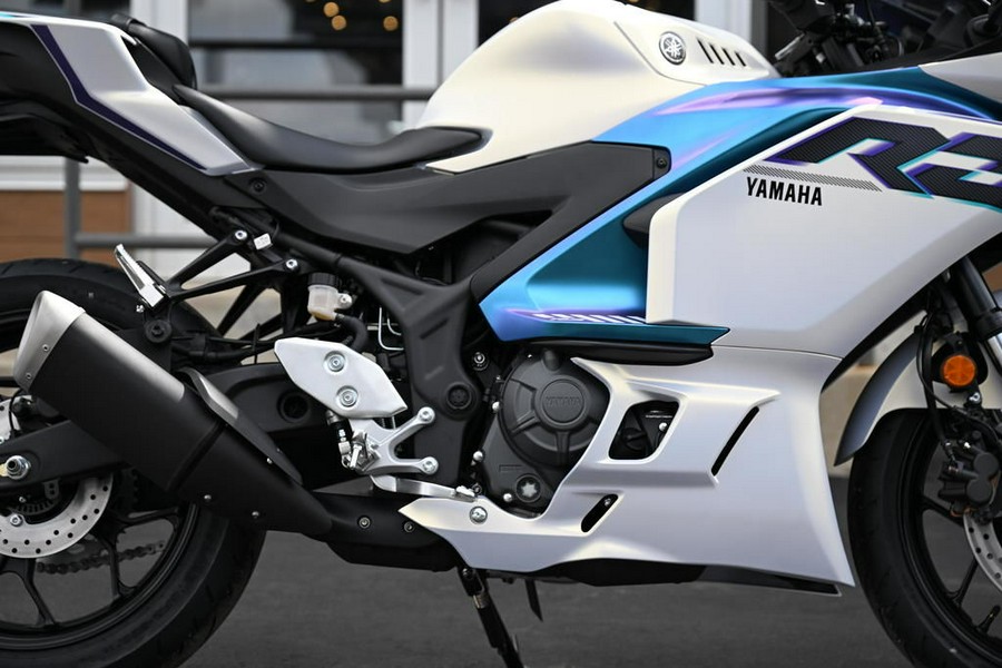 2025 Yamaha YZF-R3