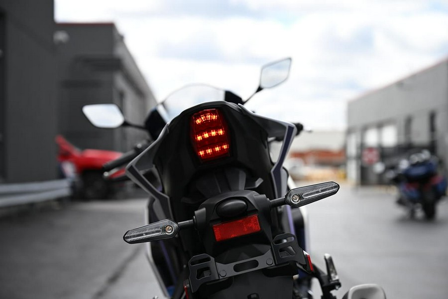 2025 Yamaha YZF-R3