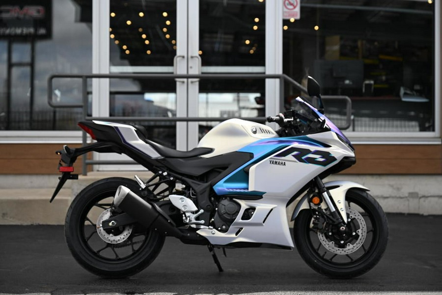 2025 Yamaha YZF-R3