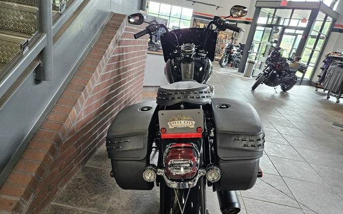 2026 Harley-Davidson® FLHC - Heritage Classic
