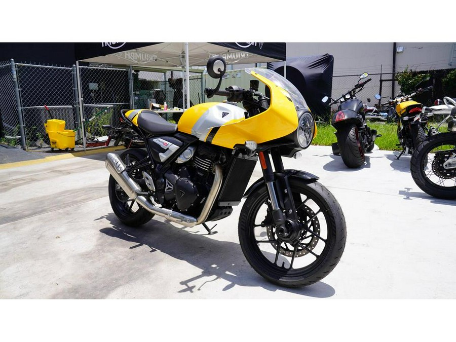 2026 Triumph Thruxton 400