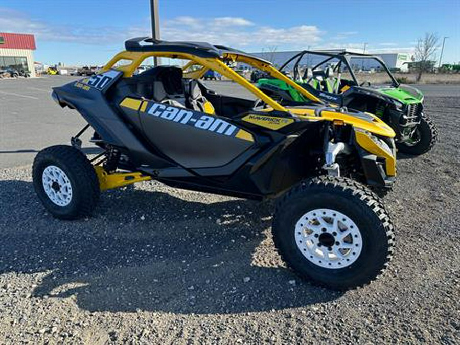 2024 Can-Am Maverick R X RS 999T DCT