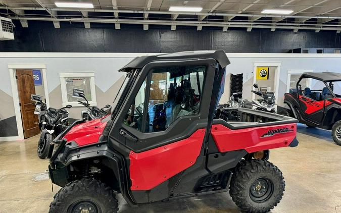 2019 Honda® Pioneer 1000 EPS