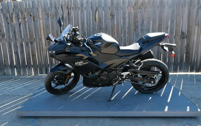 2026 KAWASAKI NINJA 500 ABS