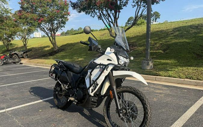 2025 Kawasaki KLR650 S Metallic Matte Old School Green