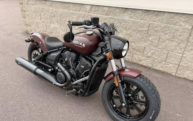 2026 Indian Scout Bobber Maroon Metallic Smoke