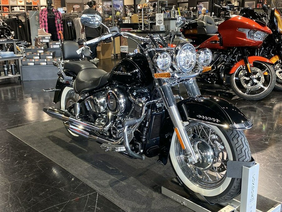 2018 Harley-Davidson Softail FLDE - Deluxe